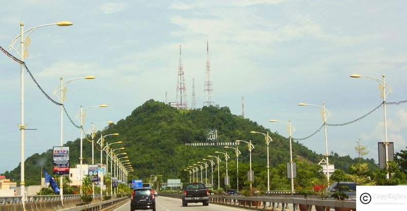 Entrance to Kuala Terengganu City