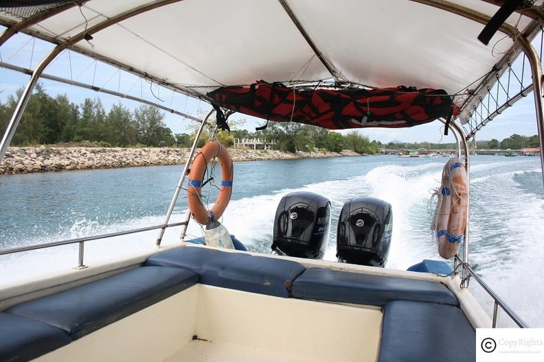 Boadride from Marang Jetty to Kapas Island