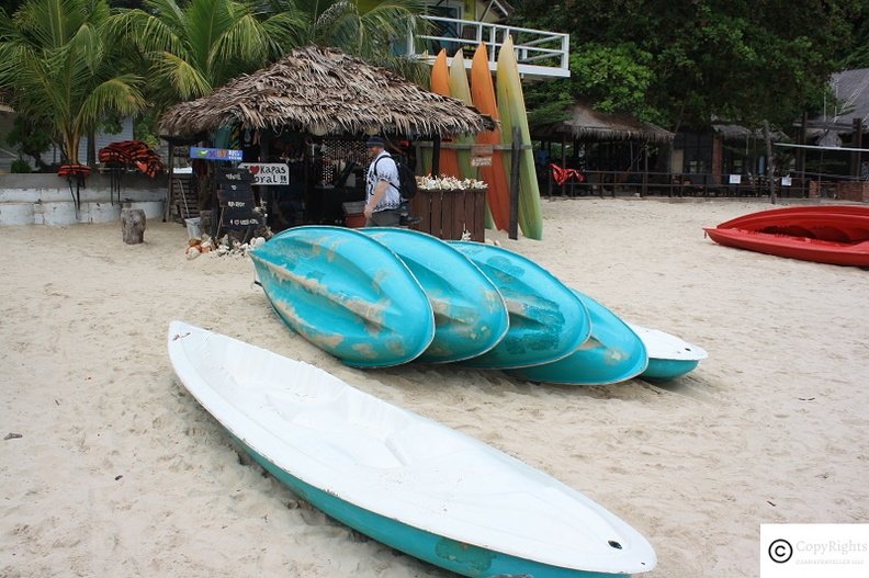 Enjoy Kayaking at Kapas Island