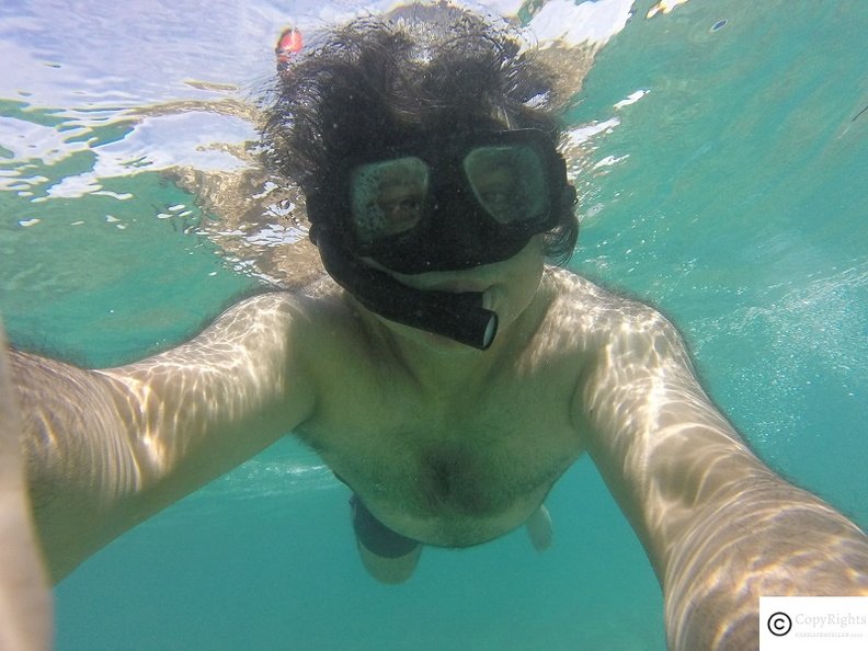 Ozasiatraveller Snorkelling at Kapas Island