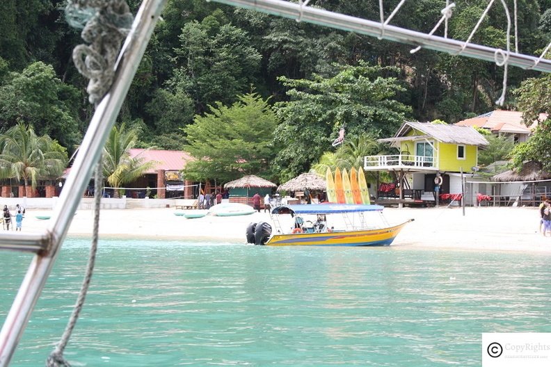 Boat Tour of Kapas Island