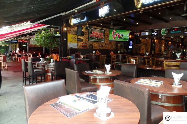 There are plenty of trendy eateries and club on Changkat Bukit Bintang